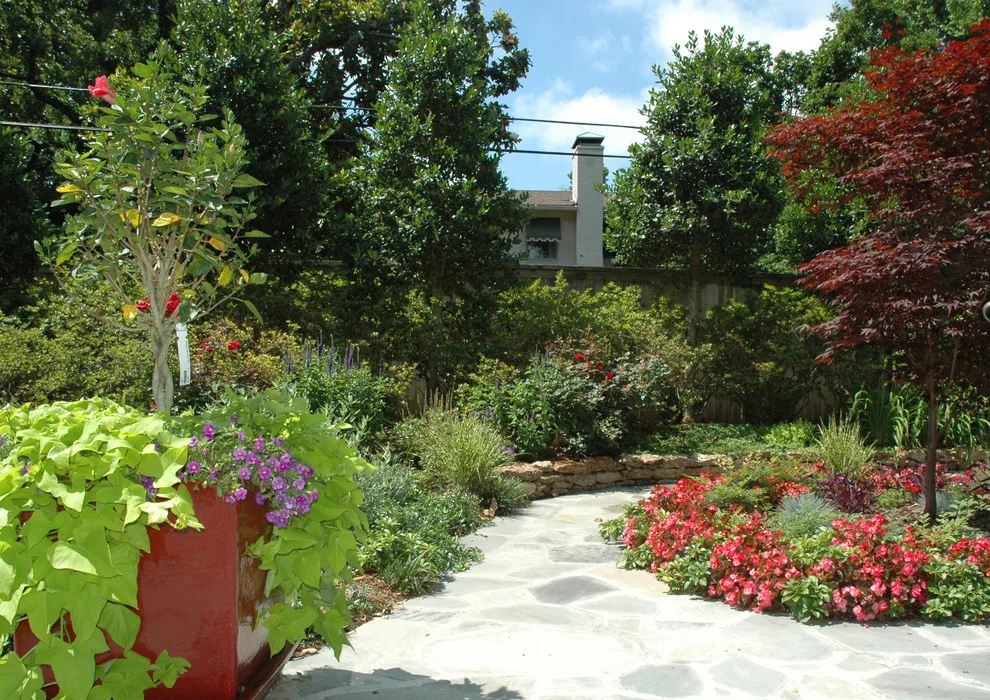 Tulsa Utica Square Property 1 by Kingdom Landscape - Photo 14