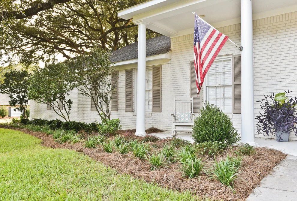 Kingswood 101 by Bay Landscaping, Inc. - Photo 5