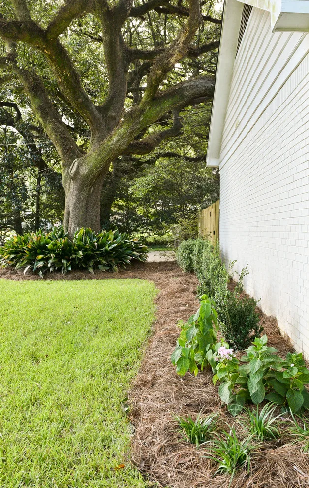 Kingswood 101 by Bay Landscaping, Inc. - Photo 10