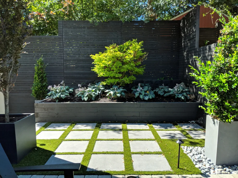 Seattle Dense Greenery by London Design Build - Photo 8
