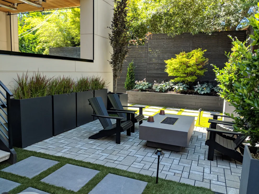 Seattle Dense Greenery by London Design Build - Photo 5