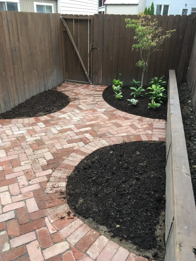Compact Outdoor Spaces - Urban Living by Wichman Landscape & Construction - Photo 4