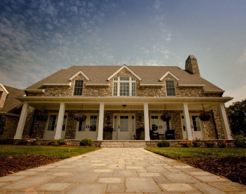 Columbia MO Classic Front Yard Redesign by Rost, Inc. - Photo 5