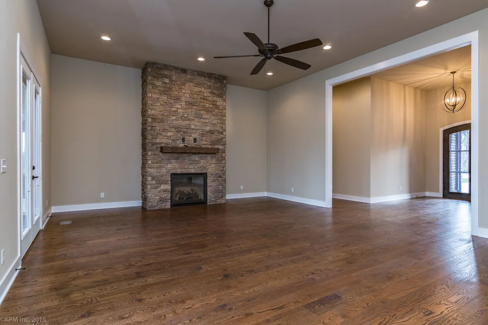 Oak Tree Residences, Centerton, AR by O.A.K. Homes - Photo 13