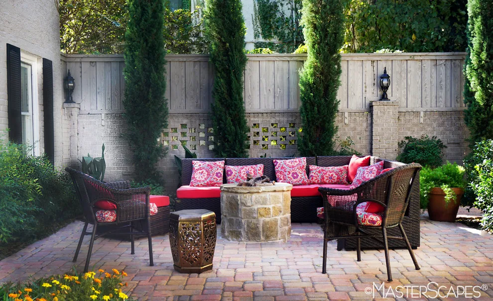 Outdoor Space Design: Gardens, Patios, and Pools by MasterScapes - Photo 3