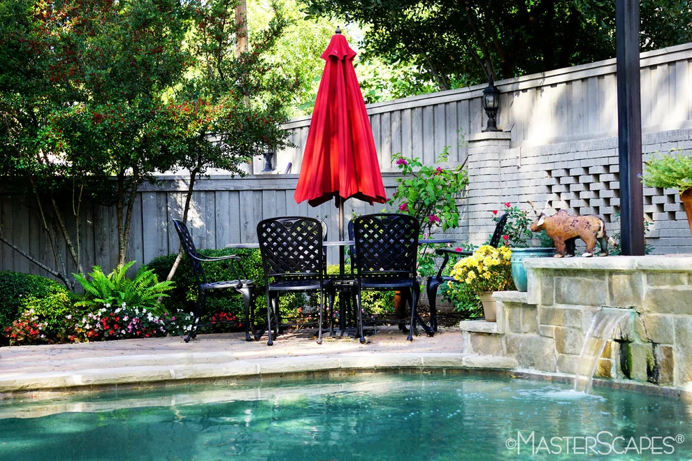 Outdoor Space Design: Gardens, Patios, and Pools by MasterScapes - Photo 2