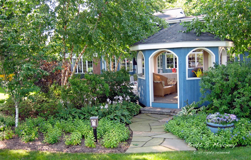 Brett Maloney Landscapes, LLC - Photo 13