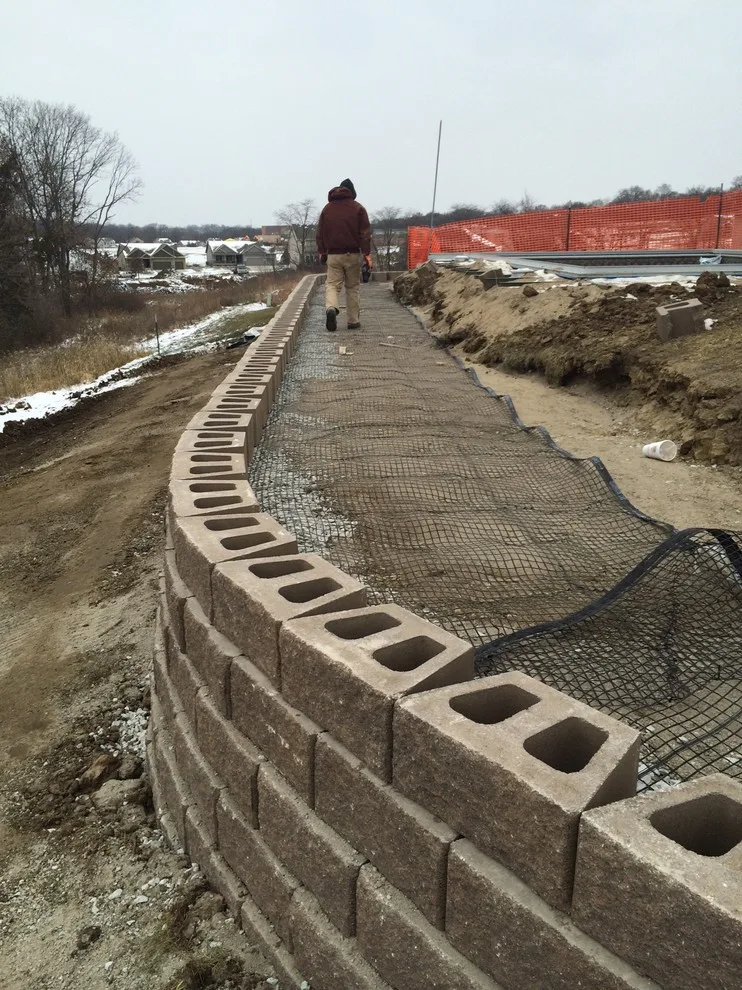 Twin Oaks Landscaping - Photo 6