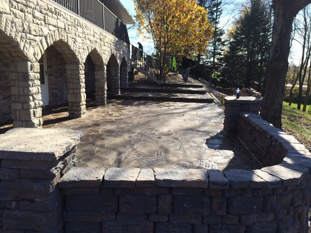 Twin Oaks Landscaping - Photo 3