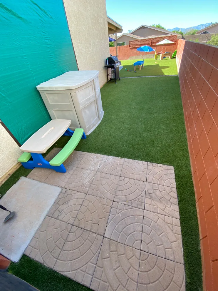 grass 98 by AZ Custom Landscaping - Photo 3