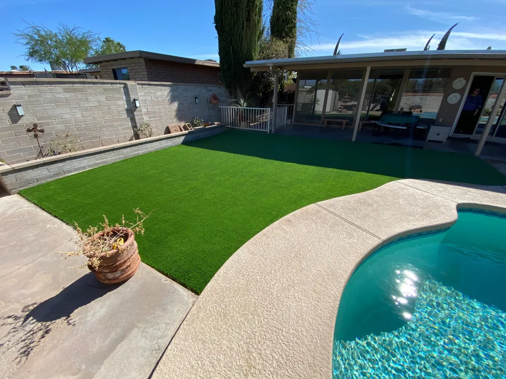 Synthetic Grass 2139 by AZ Custom Landscaping - Photo 3