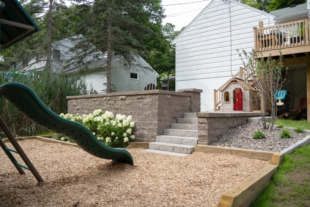 Fairport Blackwatch Trail by Town & Country Enterprises Inc - Photo 4