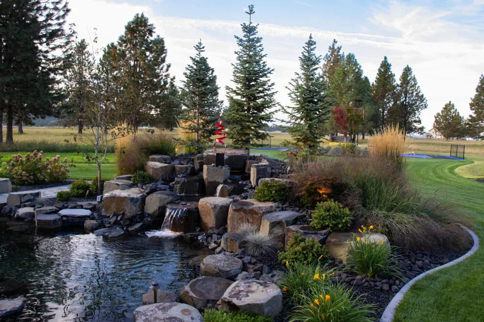 Red Moose Landscape Maintenance - Photo 8