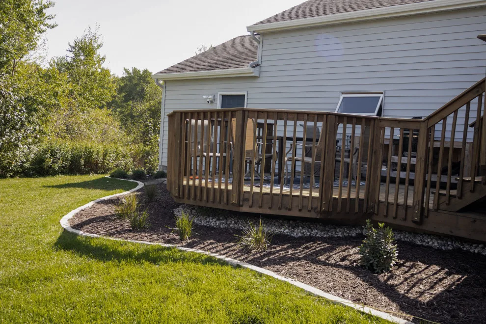 CHS Superior Landscaping - Photo 7