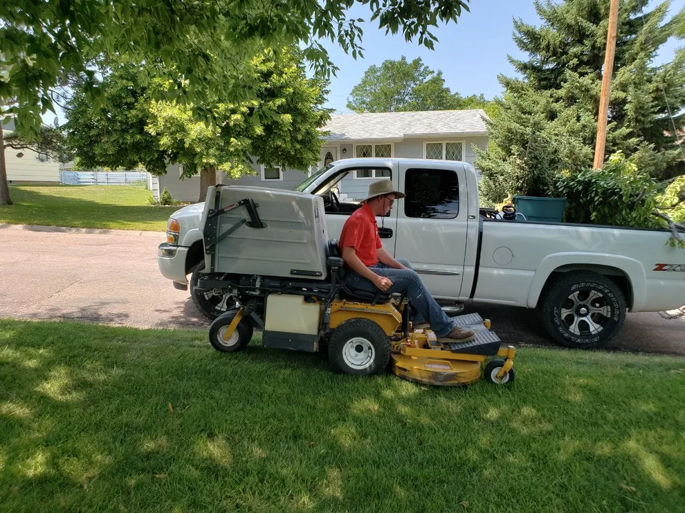 Chadron Lawn Care & Weed Spraying - Photo 12