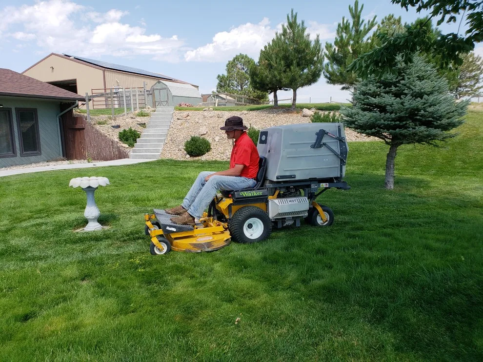 Chadron Lawn Care & Weed Spraying - Photo 13