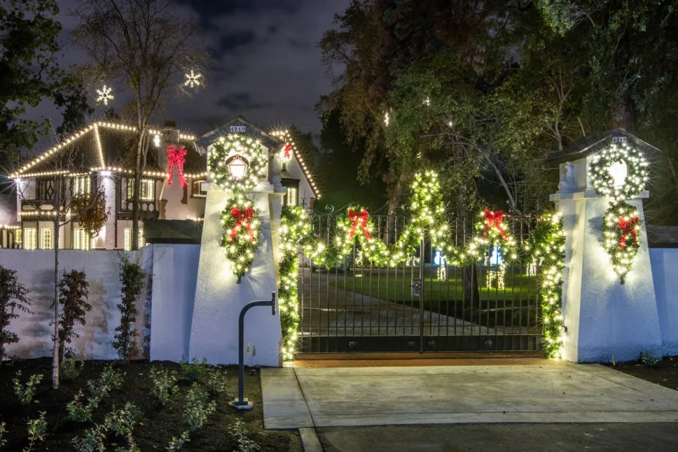 Kaylor Landscape + Christmas Decor - Photo 10