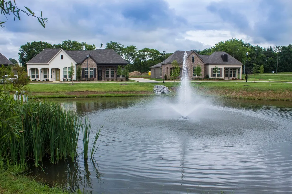 Adelaide at Claiborne by SGK Landscapes - Photo 4
