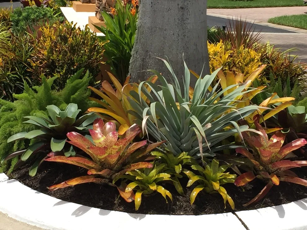 Business Installations by Photoscape Landscape And Design - Photo 5