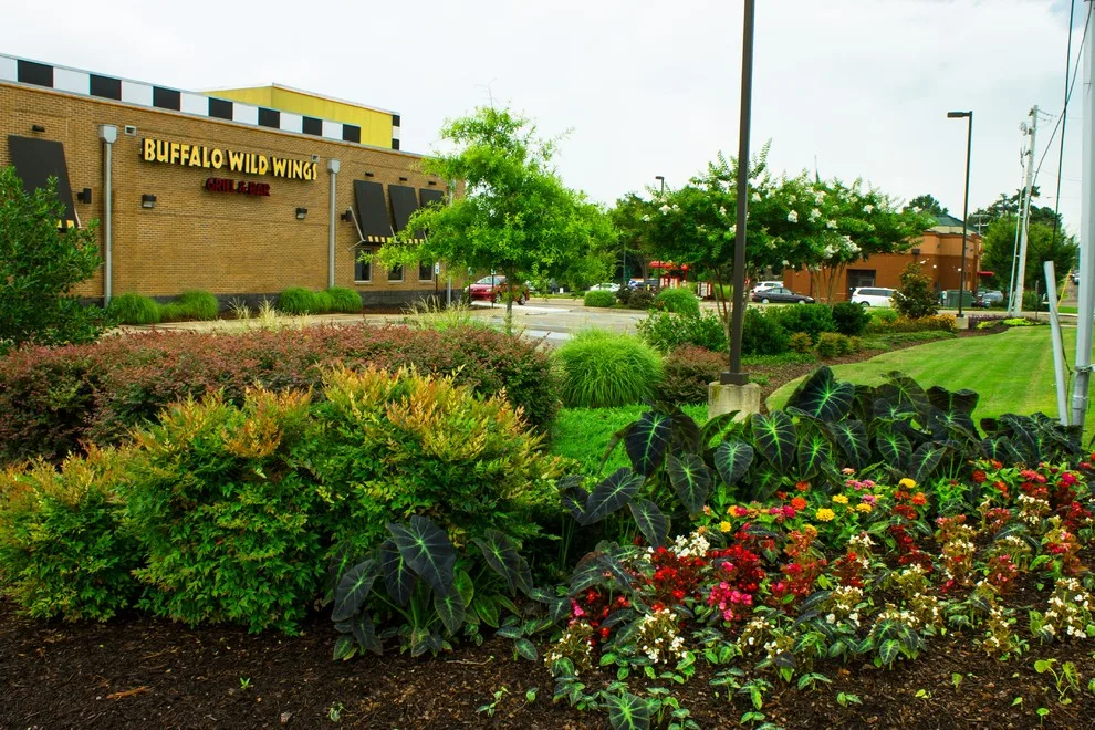 Restaurant Commercial Real Estate by SGK Landscapes - Photo 5