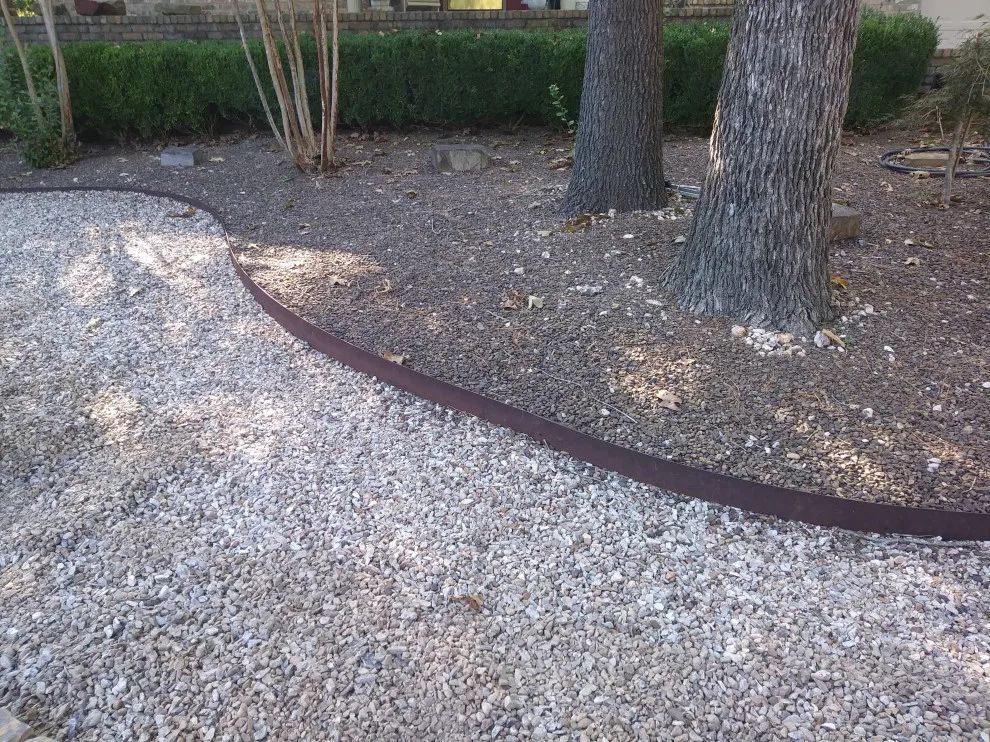 Stone Edge Trimming by 2 J's & Sons - Photo 3