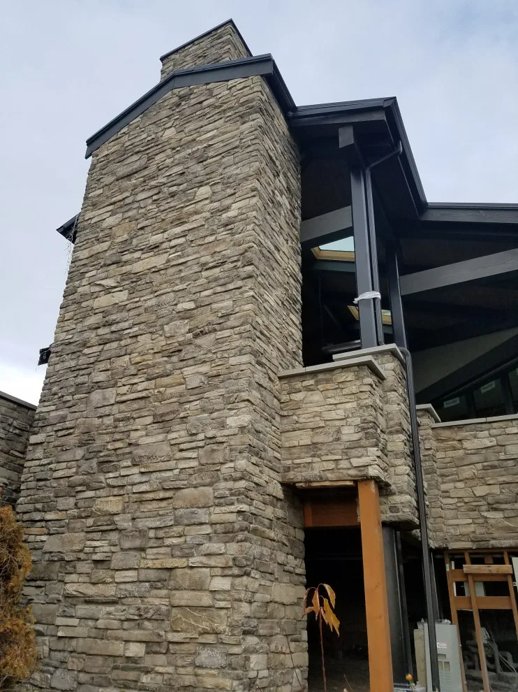 Des Moines Puget Sound Entertainment by London Design Build - Photo 3