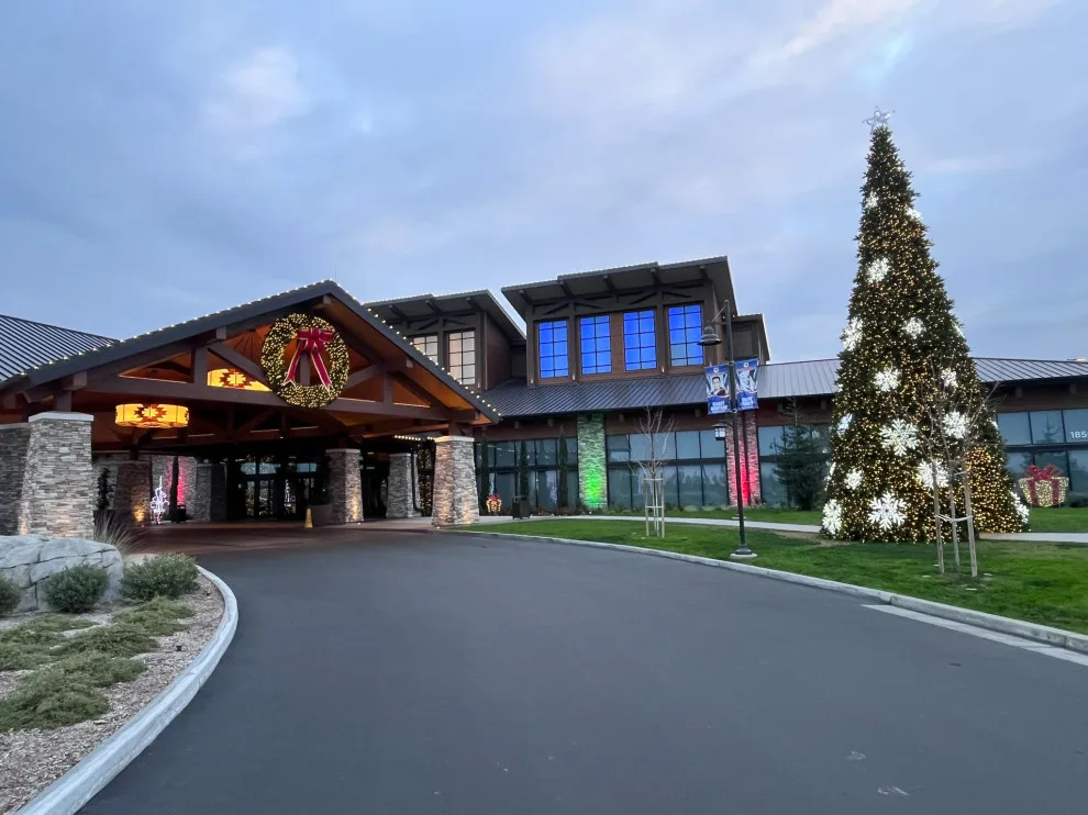 Eagle Mountain Casino Holiday Celebration by Kaylor Landscape + Christmas Decor - Photo 17