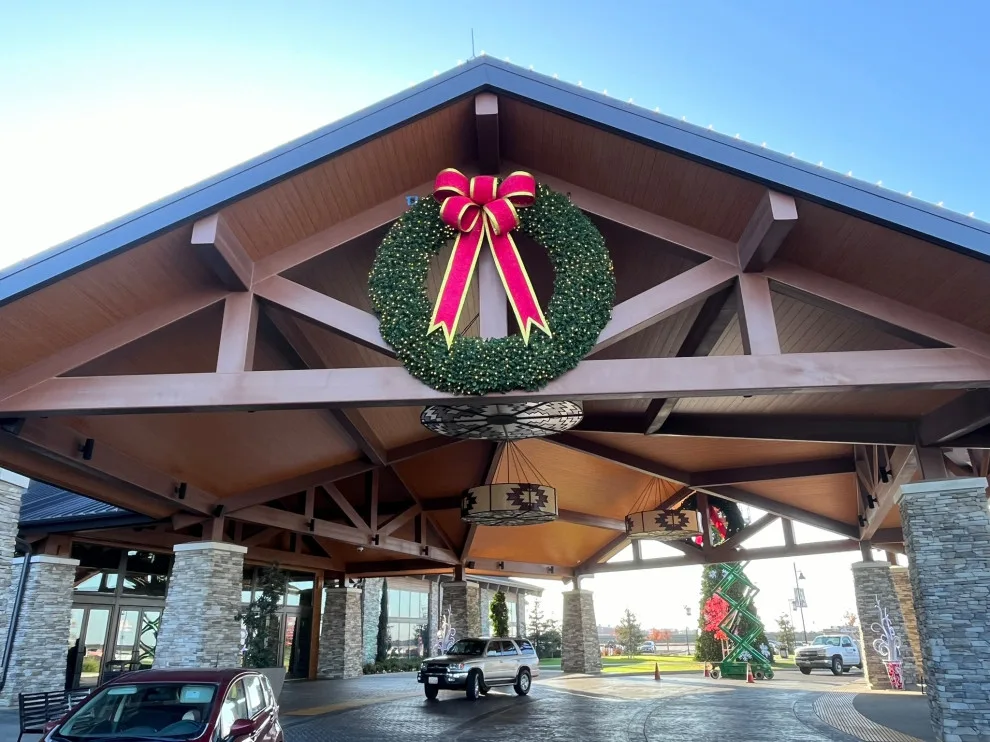 Eagle Mountain Casino Holiday Celebration by Kaylor Landscape + Christmas Decor - Photo 8