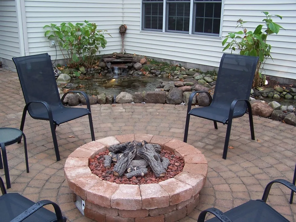 Outdoor Fireplaces by Town & Country Enterprises Inc - Photo 10
