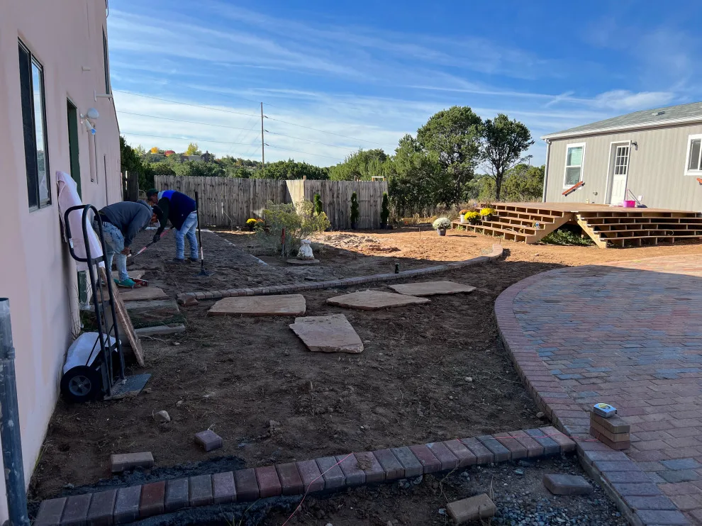 Mencos Landscaping - Photo 13
