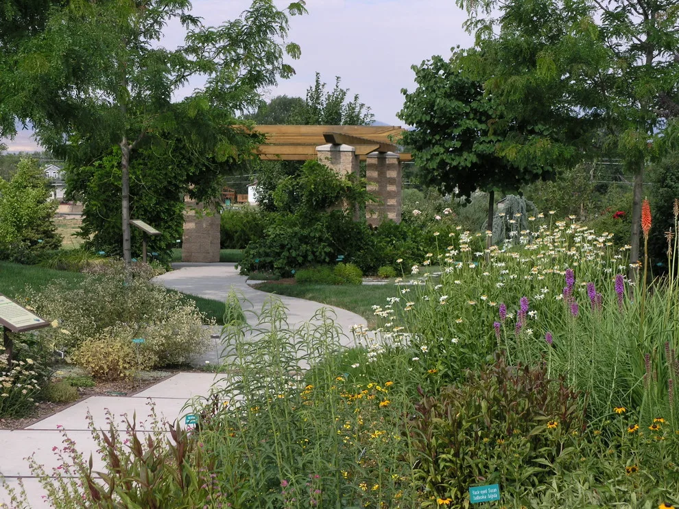 Landscape Design and Planting by R&D Lawn Care And Landscaping - Photo 4