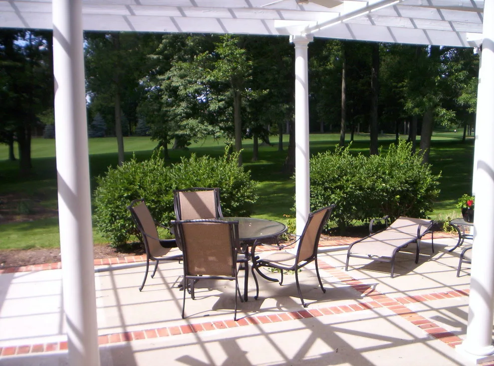 Landscaping with Hard Materials by Bruce Ewing - Photo 18