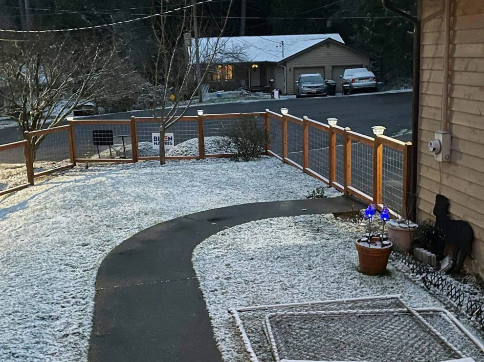 Hog Wire Fencing Panels, Caps, and Custom Gates by All Seasons Landscaping Of Mason County LLC - Photo 2