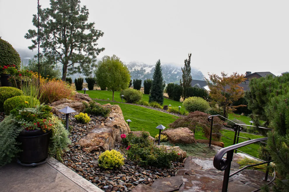 Idaho Viewpoint by Red Moose Landscape Maintenance - Photo 2