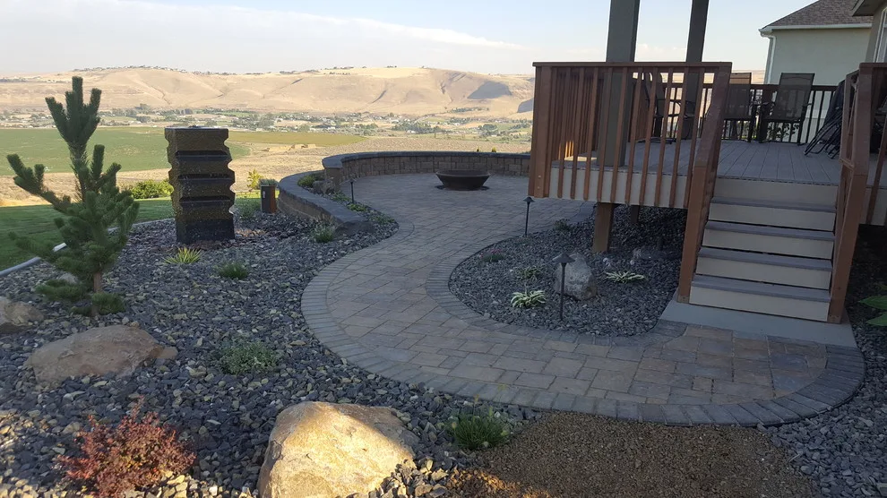 Kennewick, Washington Design and Construction by Musser Landscaping - Photo 4
