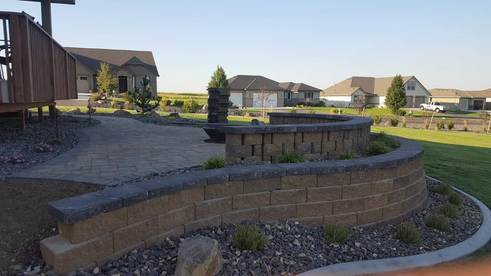 Kennewick, Washington Design and Construction by Musser Landscaping - Photo 6