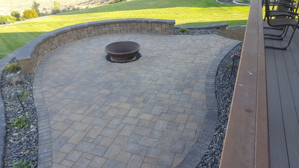 Kennewick, Washington Design and Construction by Musser Landscaping - Photo 5