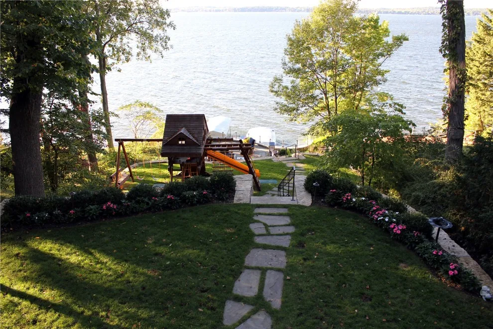 Bluff by the Lake by The Bruce Company - Photo 3