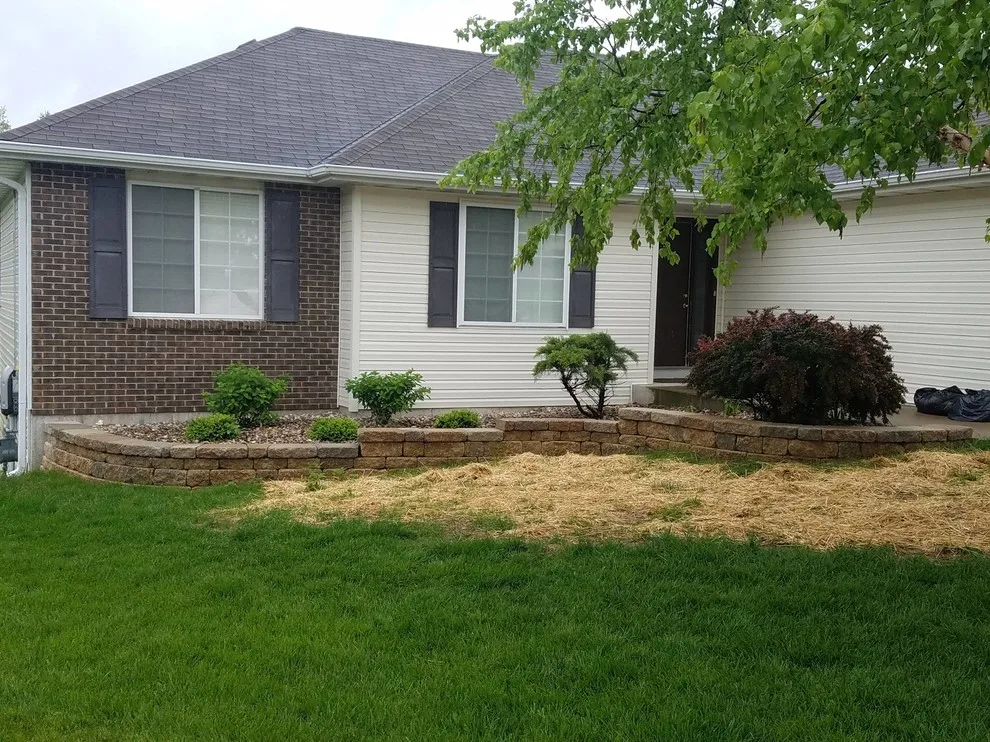 Voss Landscape & Tree Service - Photo 2