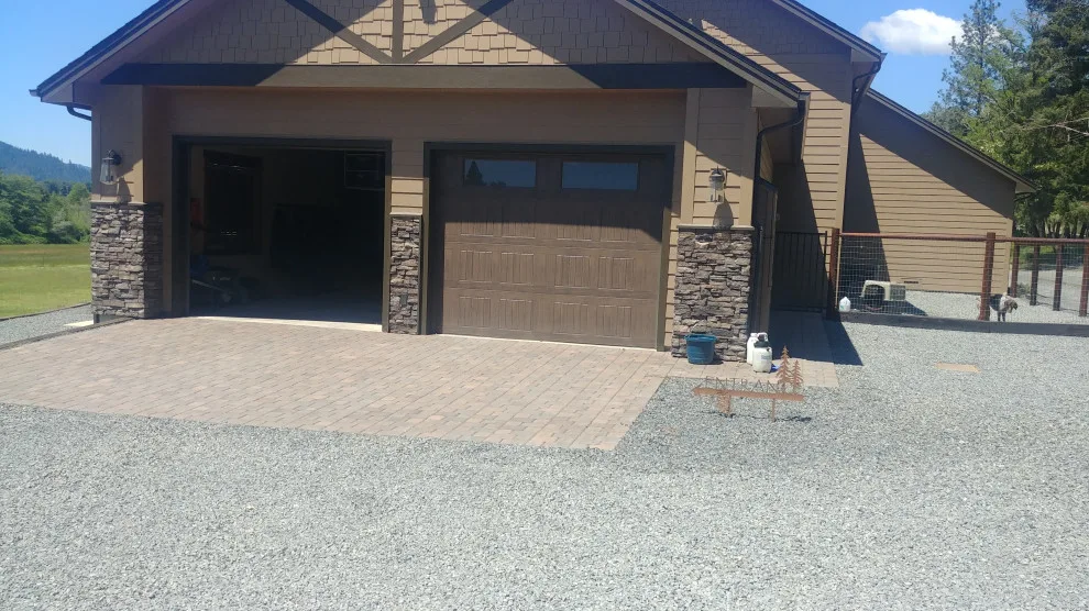 Gary Krause Landscaping And Desi - Photo 7