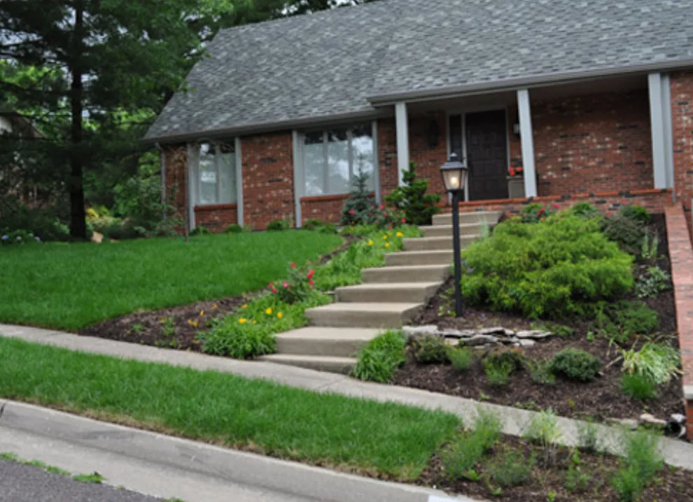 Poehlmann's Lawn & Landscape, LLC - Photo 5