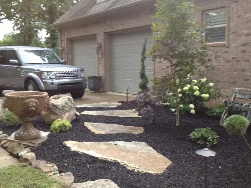 Hometown Lawns Landscape Management - Photo 5