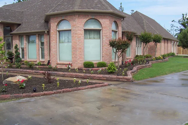 Lukescaping - Photo 7