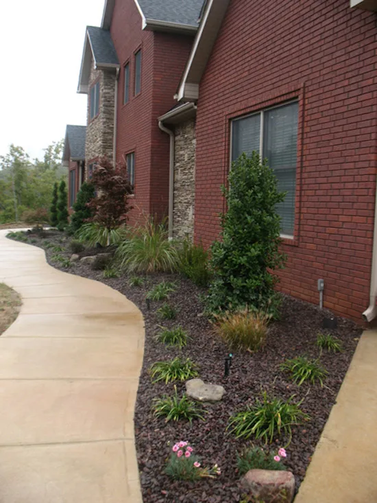 Lukescaping - Photo 2