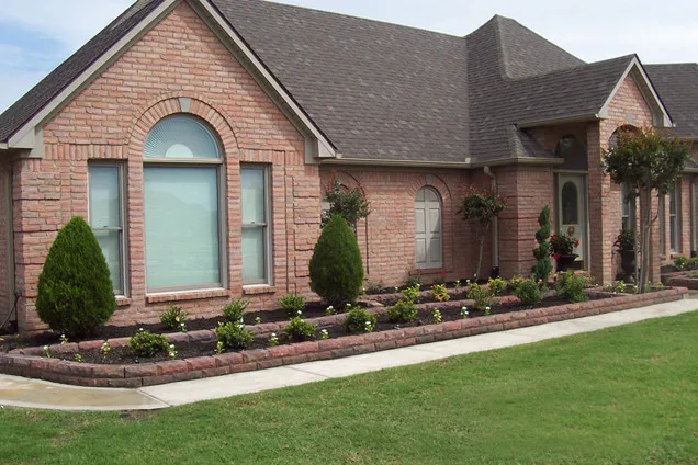 Lukescaping - Photo 5