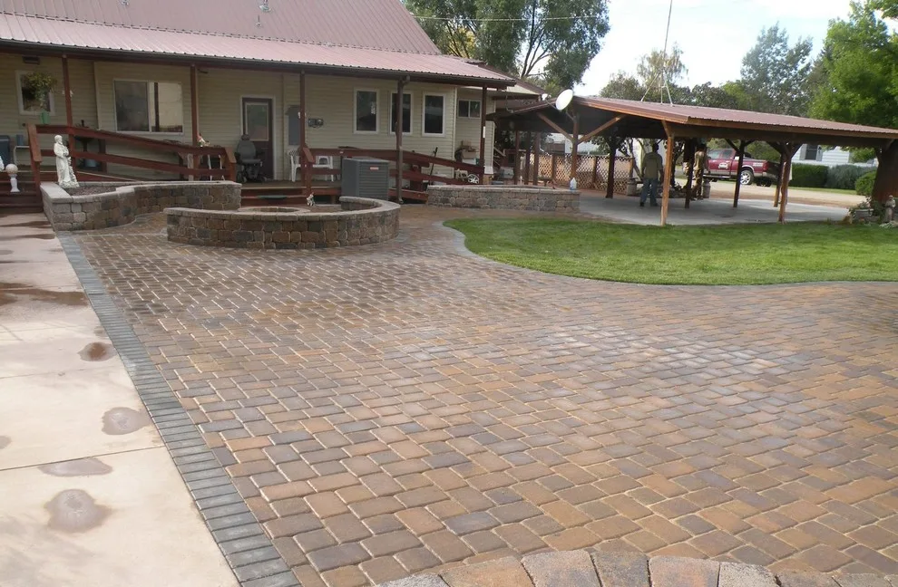 A Greener Season Landscaping - Photo 10
