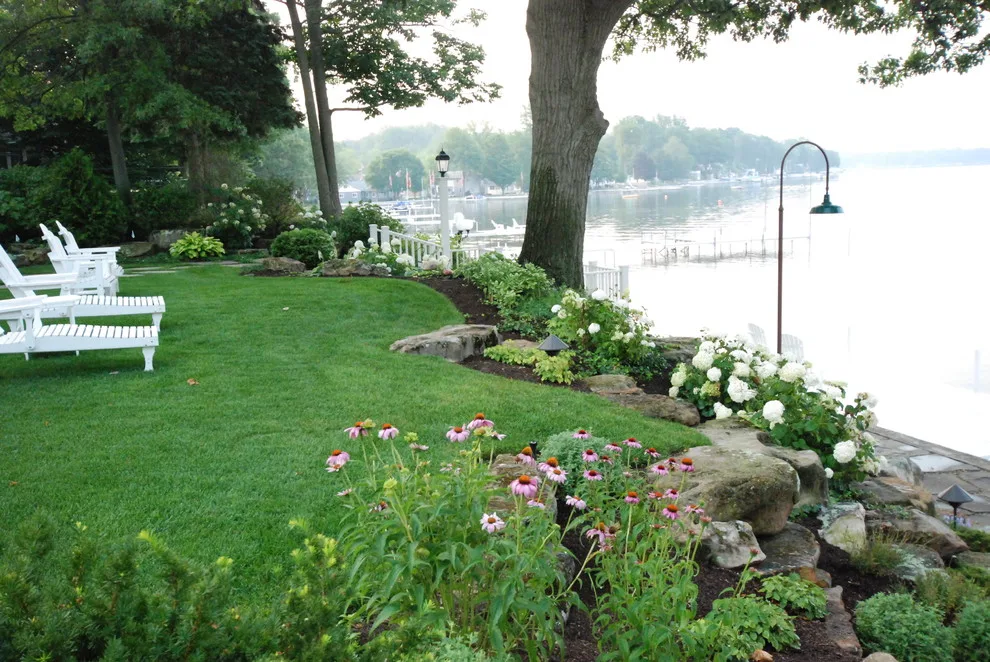 Garden Design by Bruce Ewing - Photo 3