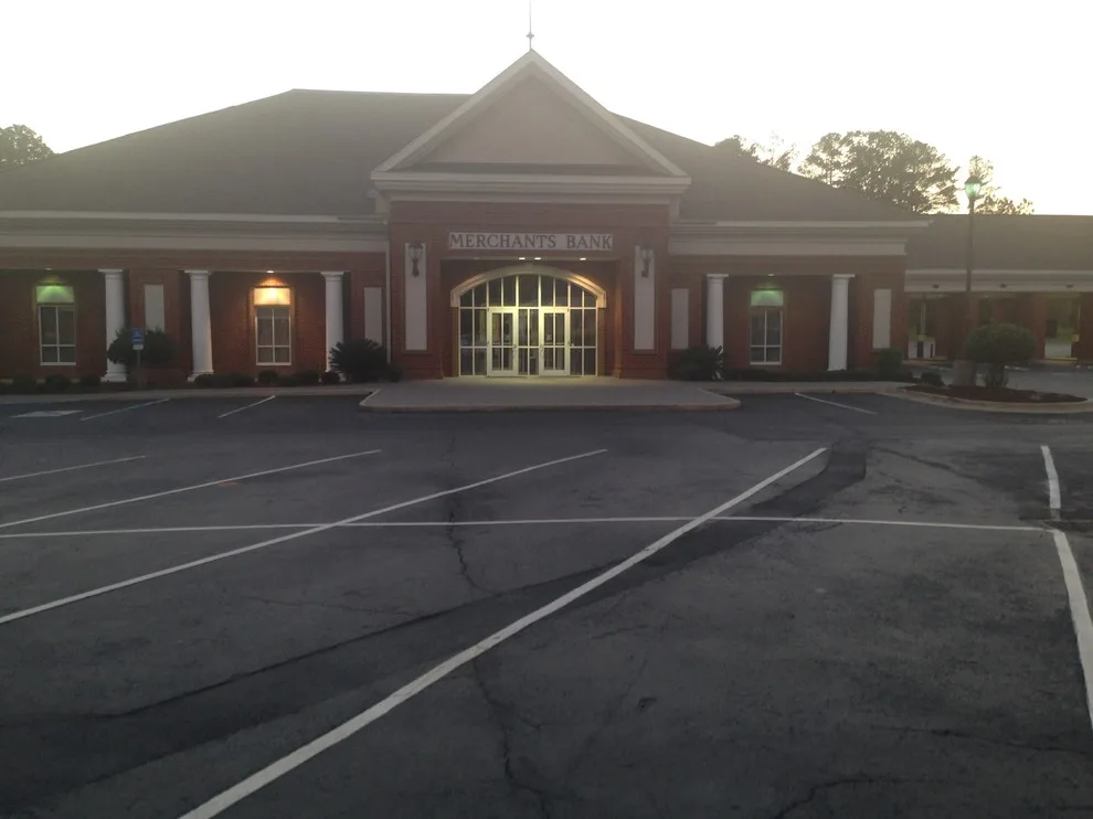 Michael E Jones Landscaping&Irrigation - Photo 13