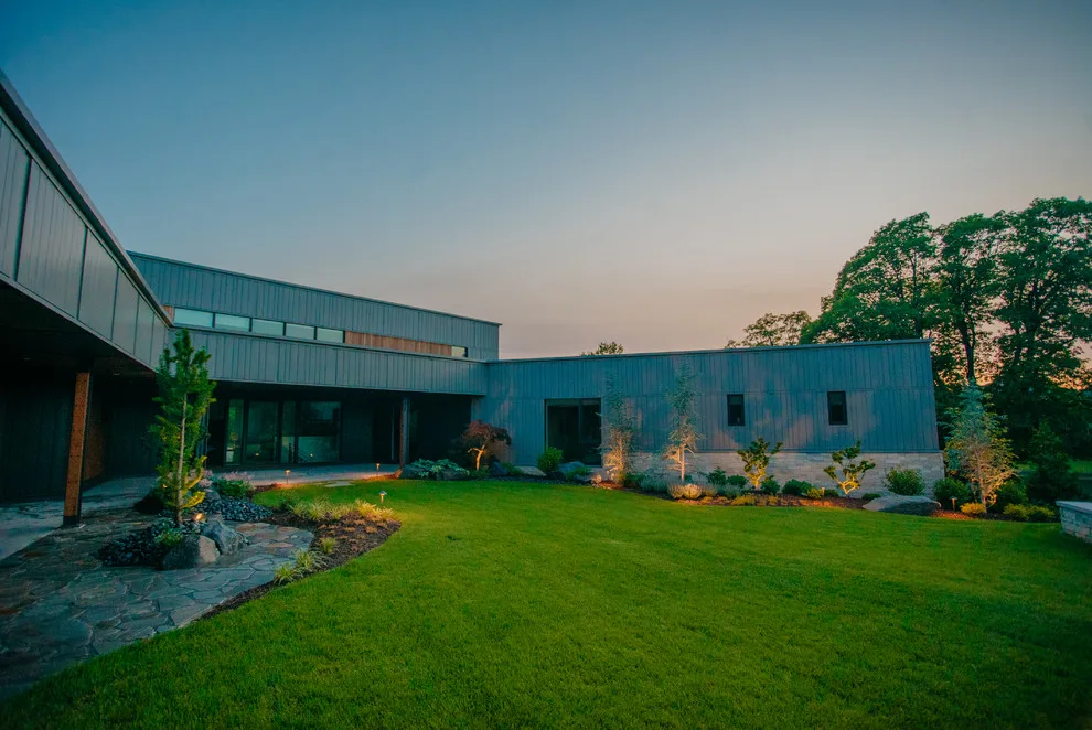 Columbia MO Modern Large Scale by Rost, Inc. - Photo 10