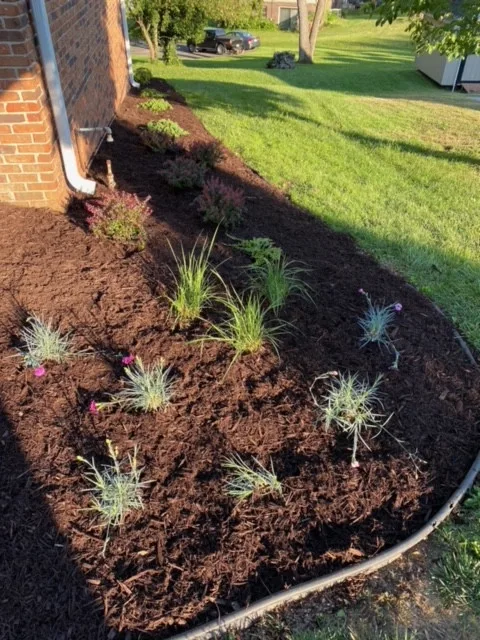 McDaniel's Landscaping - Photo 4